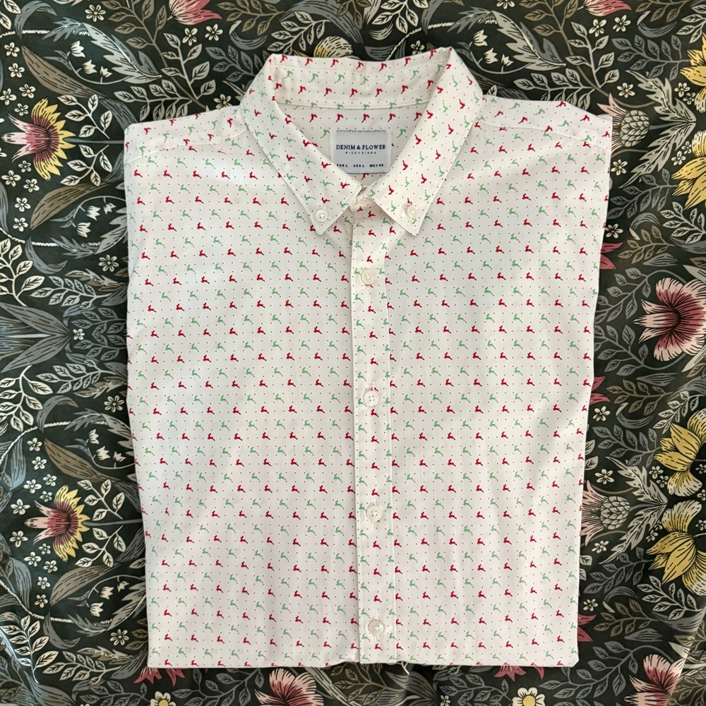 FREE!! DENIM & FLOWER Christmas Reindeer Dress Shirt with purchase